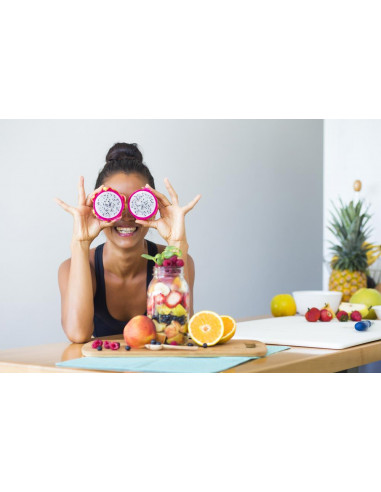 Dragon fruit (Hylocereus undatus) White fleshed...